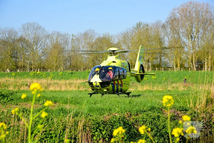 Traumaheli landt midden in woonwijk