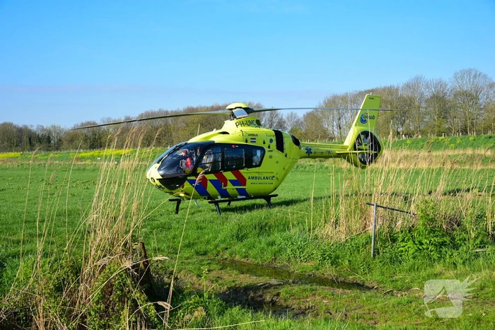 Traumaheli landt midden in woonwijk