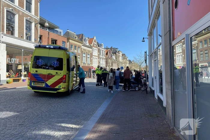 Fietser gewond bij botsing met auto
