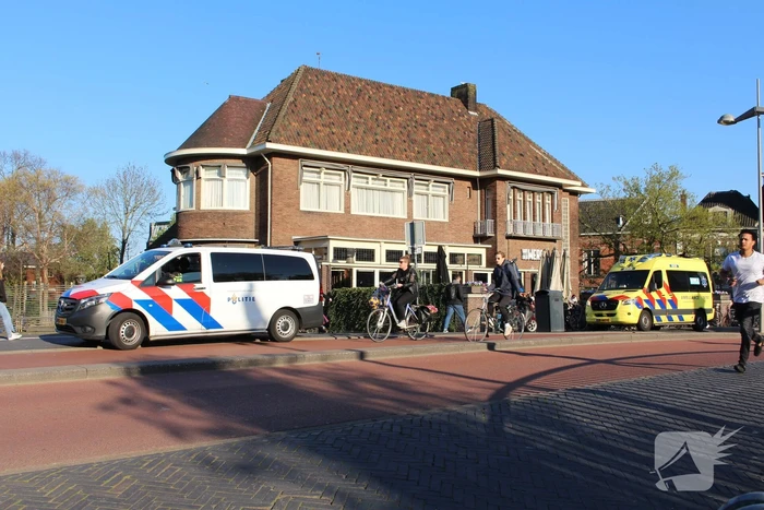 Omstander redt dronken persoon uit water