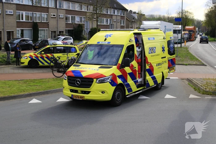 Fietser gewond bij botsing met automobilist
