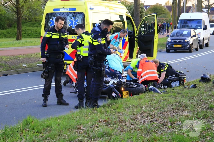 Motorrijder ernstig gewond bij eenzijdig ongeval