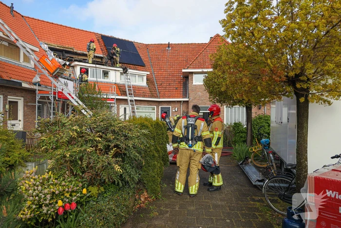Veel schade naar brand op dak