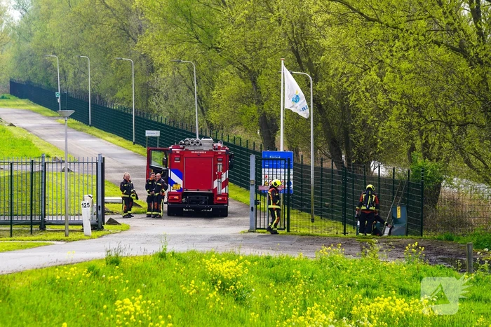 Brandweer draait hoofdkraan dicht bij gaslekkage
