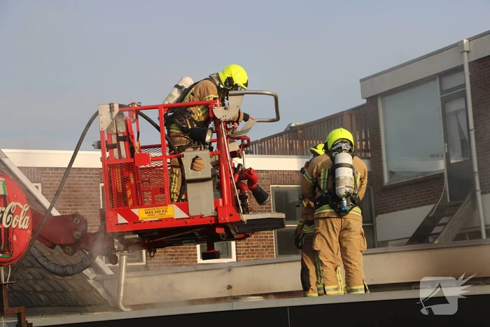 Keukenbrand in snackbar