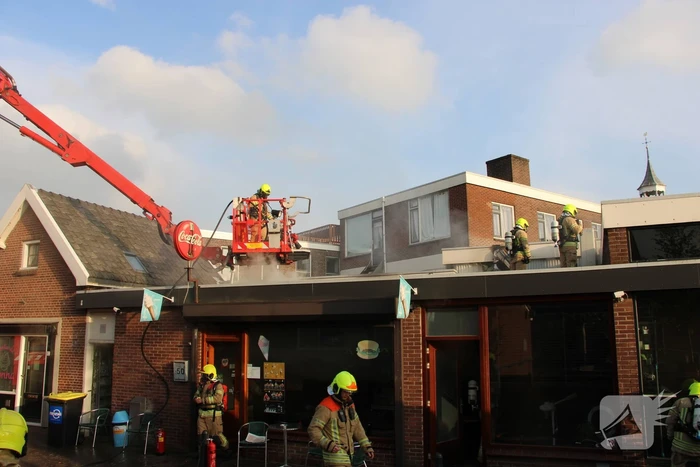 Keukenbrand in snackbar