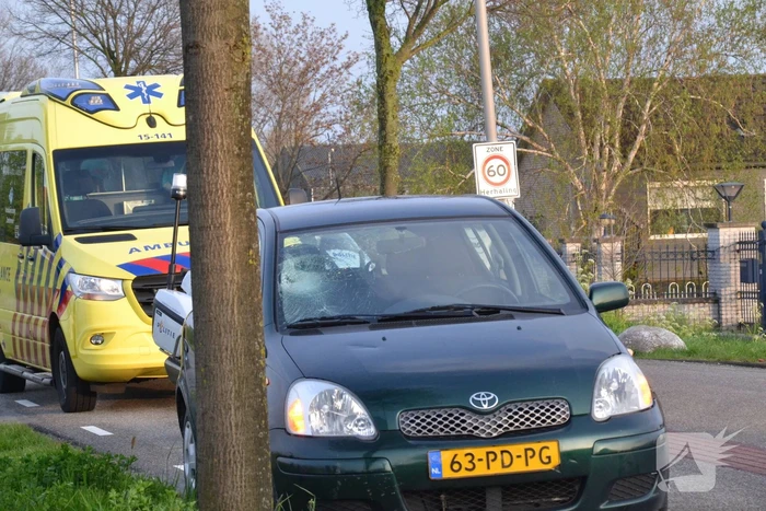 E-biker gewond bij aanrijding met auto