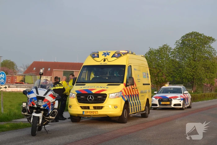 E-biker gewond bij aanrijding met auto