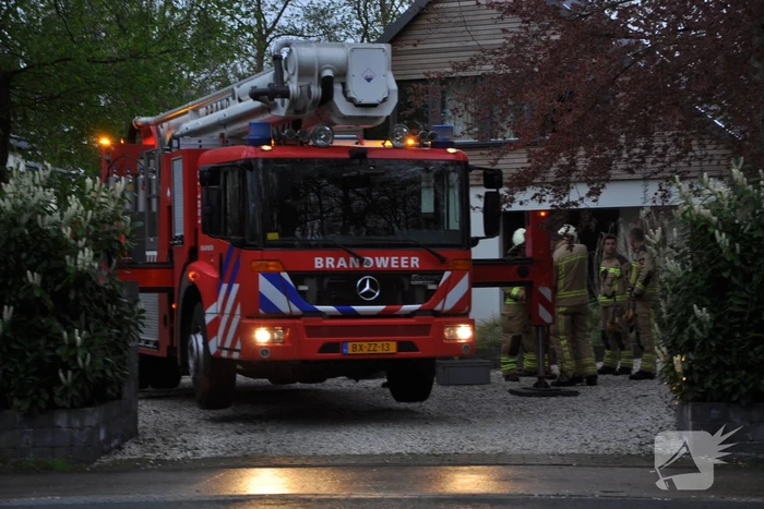 Brandweer doet onderzoek naar schoorsteenbrand