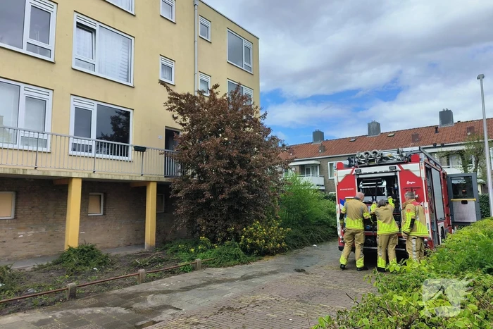 Veel rook bij kleine brand in woning