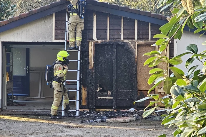 Brandweer ingezet bij brand bij schuur
