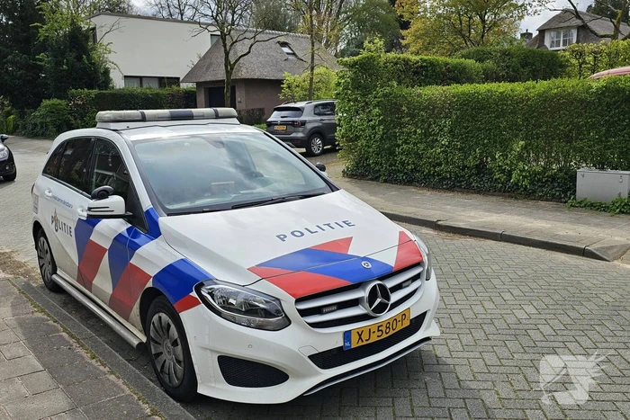 Meerdere onderdelen van voertuigen gestolen