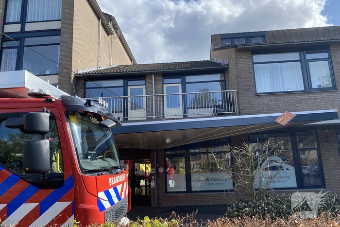 Brandweer doet onderzoek naar vreemde lucht