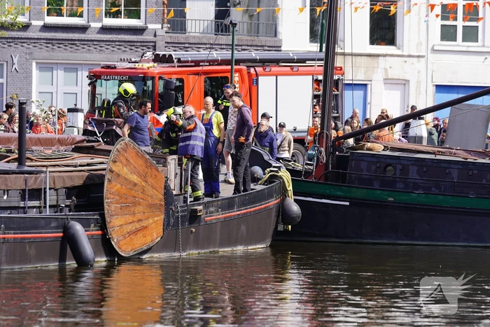 Brand in machinekamer van boot geblust