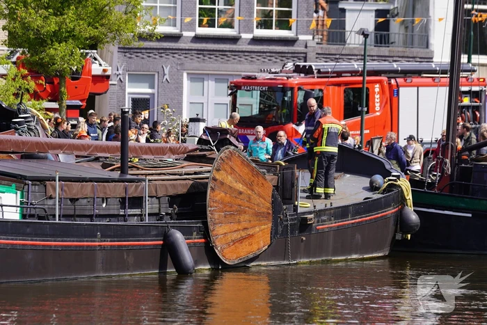 Brand in machinekamer van boot geblust