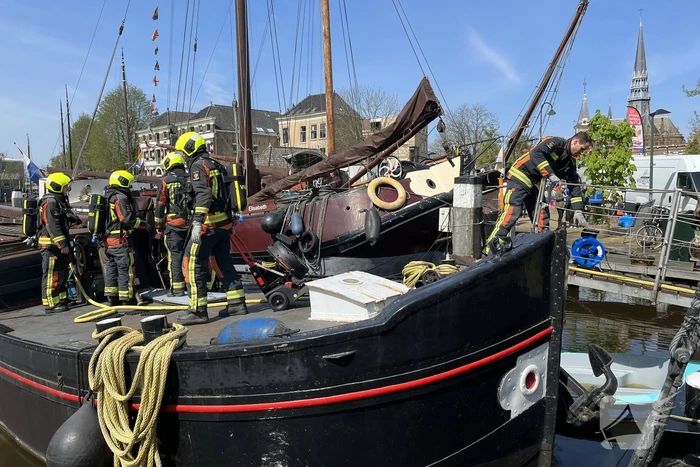 Brand in machinekamer van boot geblust