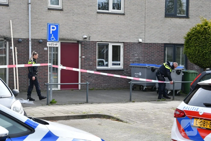 Gewapende overval op woning, politie zoekt daders
