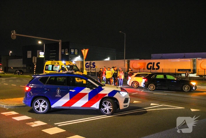 Aanhouding na aanrijding op kruising
