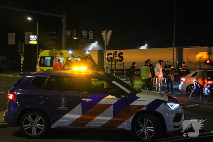 Aanhouding na aanrijding op kruising