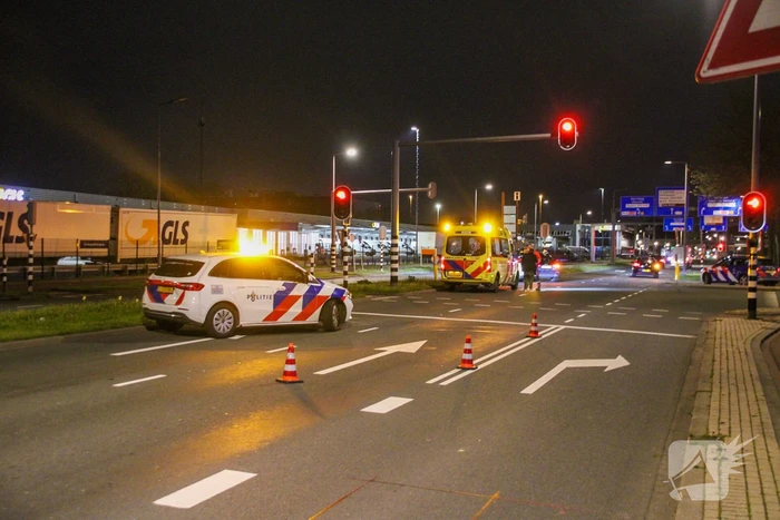 Aanhouding na aanrijding op kruising