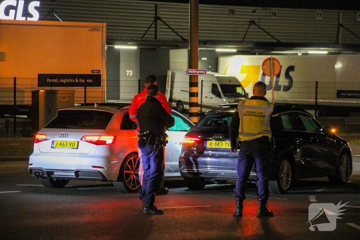 Aanhouding na aanrijding op kruising