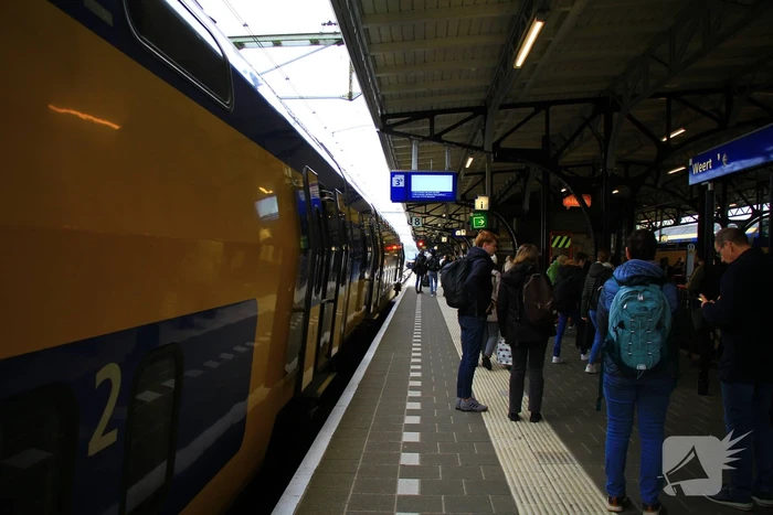 Treinen stilgelegd na aanrijding