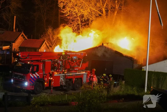 Grote brand bij vergader evenementen