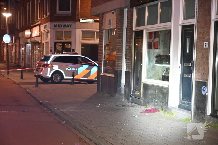 Korte brand na explosie bij voordeur Latijnse Amerikaanse supermarkt