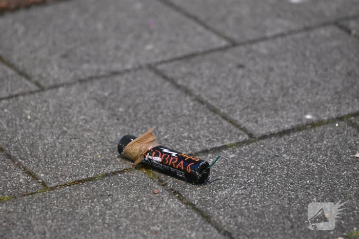 Korte brand na explosie bij voordeur Latijnse Amerikaanse supermarkt