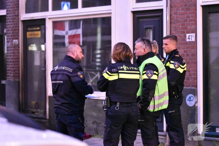 Korte brand na explosie bij voordeur Latijnse Amerikaanse supermarkt