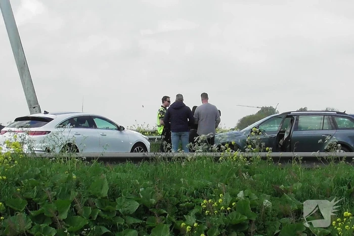 Meerdere voertuigen betrokken bij ongeval op snelweg