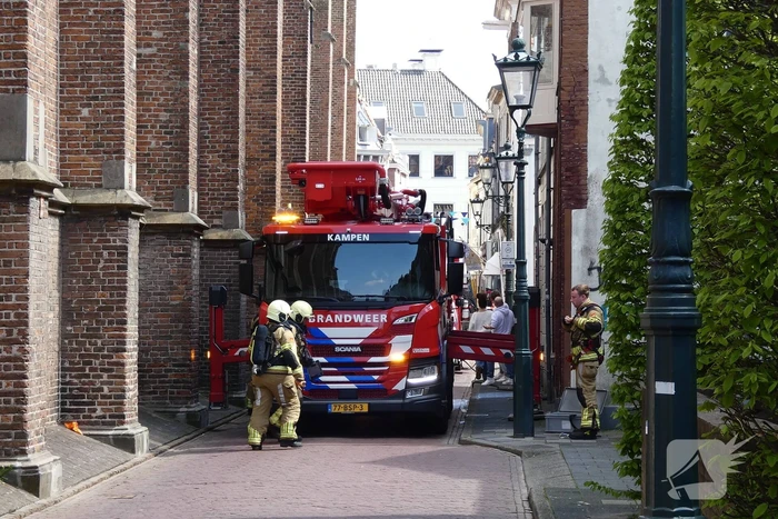 Woningbrand in binnenstad snel onder controle