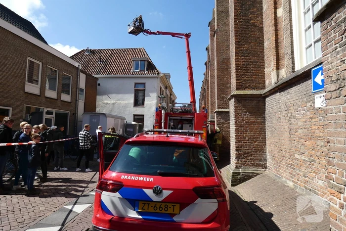 Woningbrand in binnenstad snel onder controle