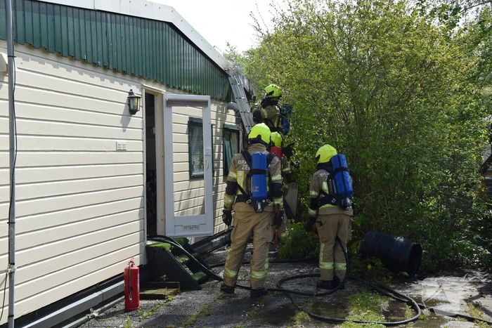 Stacaravan in brand op camping