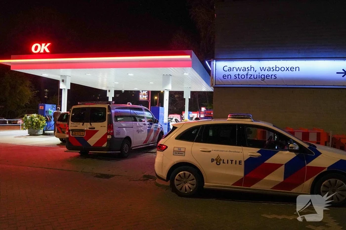 Overval op tankstation met nepvuurwapen