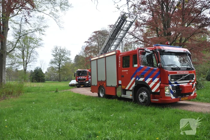 Brand in monumentaal parkbos De Braak