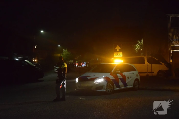 Persoon ernstig gewond na val van dak