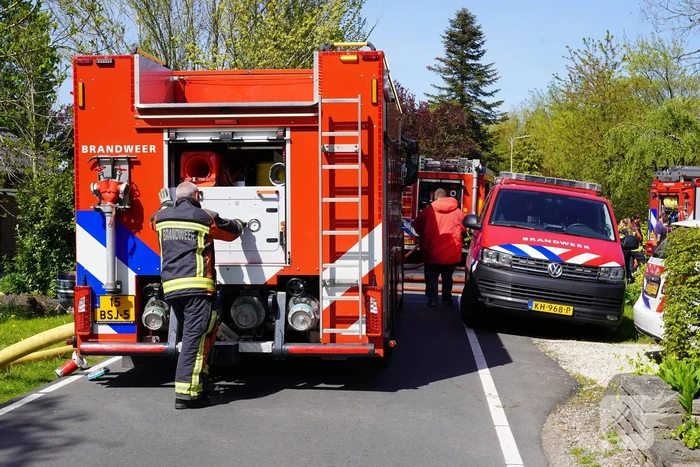 Veel rook bij uitslaande brand