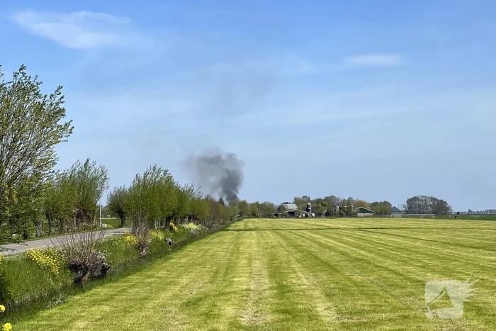 Veel rook bij uitslaande brand