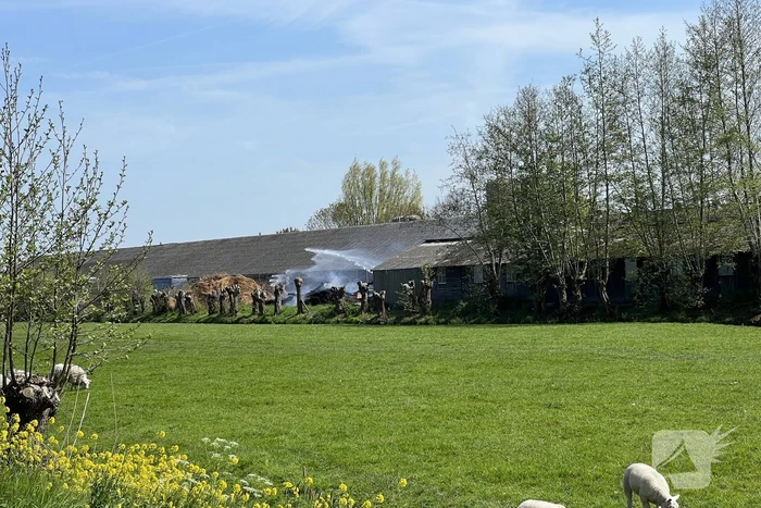 Veel rook bij uitslaande brand