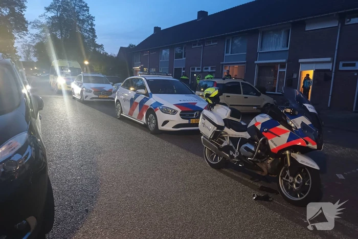 Persoon naar ziekenhuis na ruzie in woning