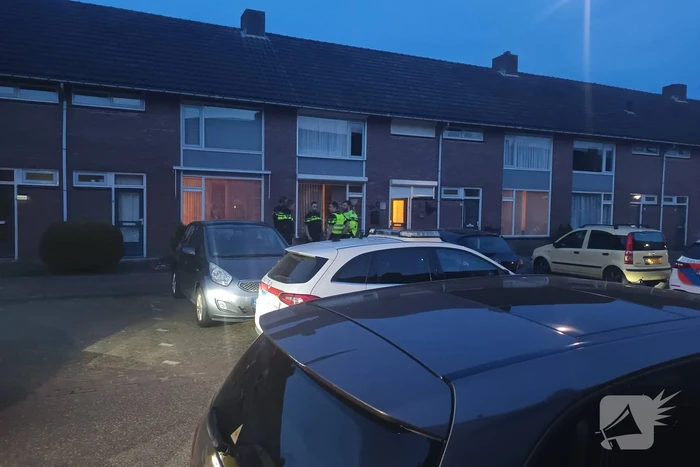 Persoon naar ziekenhuis na ruzie in woning