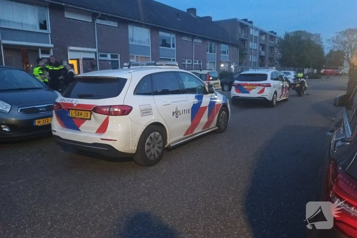 Persoon naar ziekenhuis na ruzie in woning