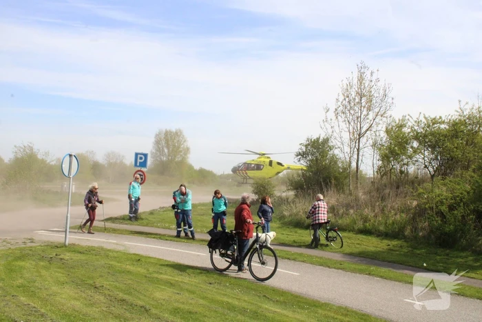 Landing traumahelikopter trekt veel bekijks