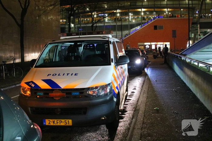 Ongereldheden rondom station Bijlmer Arena