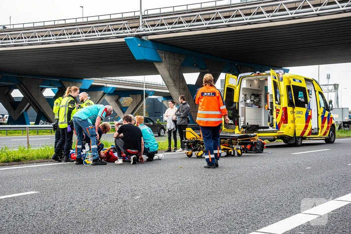 Motorrijder zwaargewond bij ongeval op snelweg