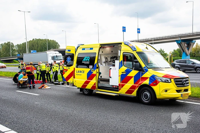 Motorrijder zwaargewond bij ongeval op snelweg