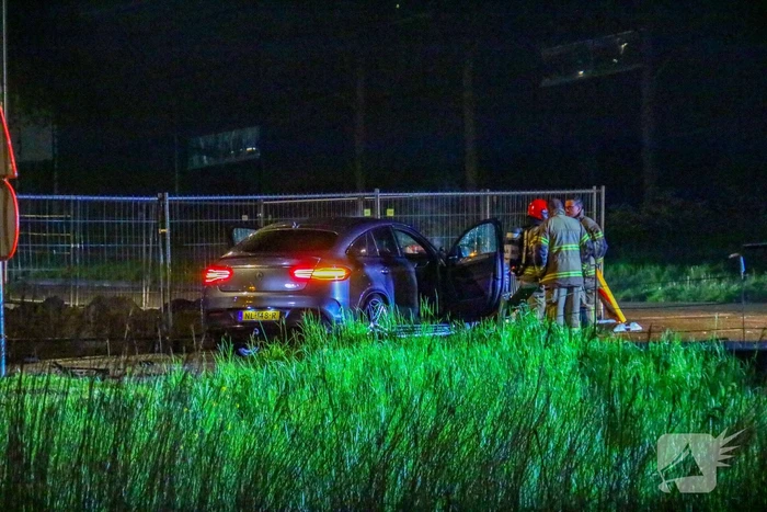 Voertuig te water na aanrijding