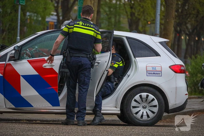 Trein stilgezet op NS-station vanwege melding van vuurwapen