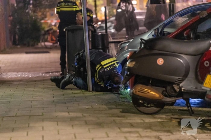 Brand na mogelijk vuurwerkbom